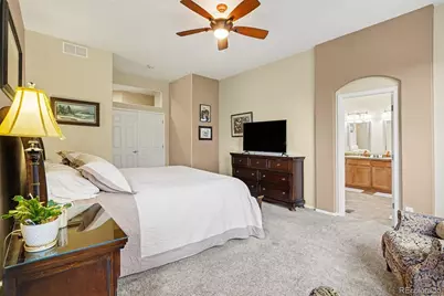 24604 E Crestline Place, Aurora, CO 80016 - Photo 17