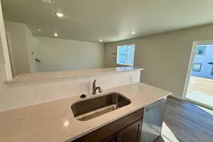 727 N Clubview St, Watkins, CO 80137 - Photo 7