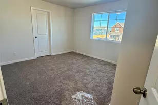 727 N Clubview St, Watkins, CO 80137 - Photo 21