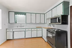 30143 Lee Rd, Evergreen, CO 80439 - Photo 9