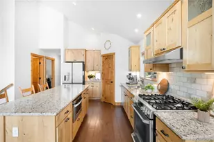 10248 S Turkey Creek Rd, Morrison, CO 80465 - Photo 11