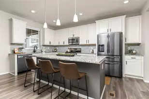 26265 E Canal Pl, Aurora, CO 80018 - Photo 9