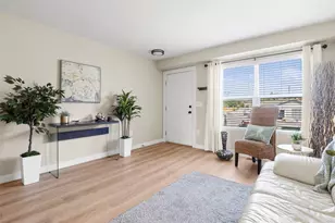 1954 Oakcrest Cir, Castle Rock, CO 80104 - Photo 5