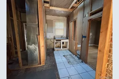1330 S Corona Street, Denver, CO 80210 - Photo 5