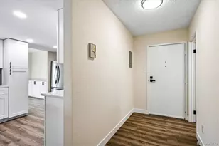 13850 E Marina Dr, Aurora, CO 80014 - Photo 27