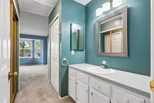 2049 E Phillips Ln, Centennial, CO 80122 - Photo 15