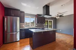 1048 Granby St, Aurora, CO 80011 - Photo 9