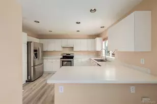 9688 Queenscliffe Dr, Highlands Ranch, CO 80130 - Photo 15