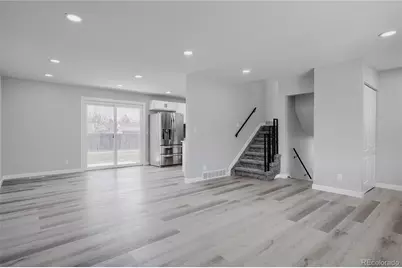 15121 E 55th Avenue, Denver, CO 80239 - Photo 5