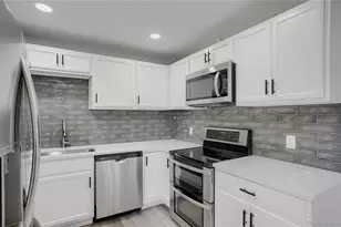 15121 E 55th Ave, Denver, CO 80239 - Photo 11