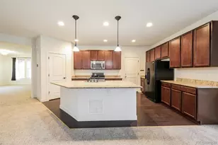 7844 S Elk St, Aurora, CO 80016 - Photo 5