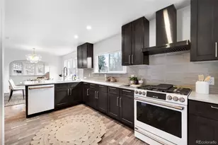 2835 Cherry St, Denver, CO 80207 - Photo 11