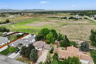 117 35th SW St, Loveland, CO 80537 - Photo 3