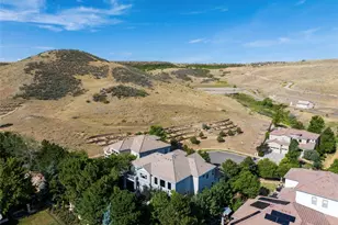 10488 Bluffmont Dr, Lone Tree, CO 80124 - Photo 25