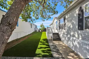 26900 E Colfax Ave, Aurora, CO 80018 - Photo 11
