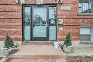 1374 N Ogden St, Denver, CO 80218 - Photo 3