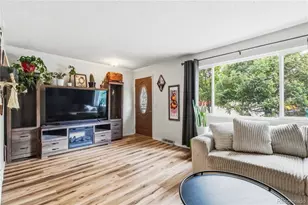 391 Upham St, Lakewood, CO 80226 - Photo 9