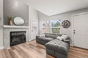 932 S Dearborn Way, Aurora, CO 80012 - Photo 5