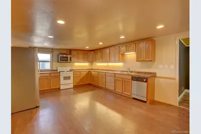 4421 E 73rd Way, Commerce City, CO 80022 - Photo 5