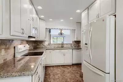1374 Briar Circle, Littleton, CO 80126 - Photo 3
