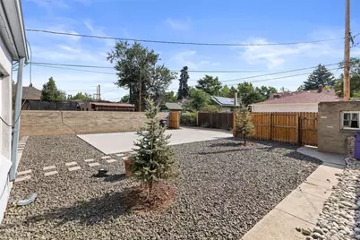 2612 Albion Street, Denver, CO 80207 - Photo 19