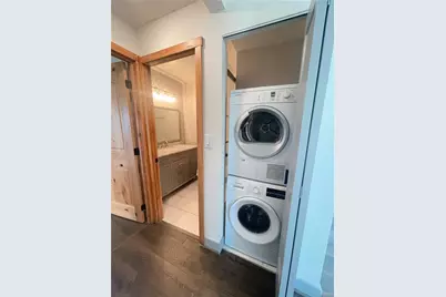 1625 Larimer Street #2403, Denver, CO 80202 - Photo 21