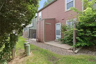 1653 S Blackhawk Way, Aurora, CO 80012 - Photo 23