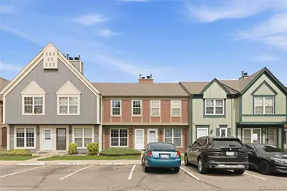 1653 S Blackhawk Way #B, Aurora, CO 80012 - Photo 3