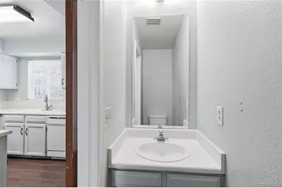 1653 S Blackhawk Way #B, Aurora, CO 80012 - Photo 13