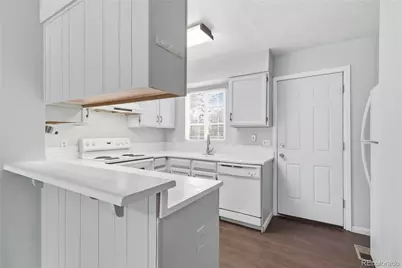 1653 S Blackhawk Way #B, Aurora, CO 80012 - Photo 11