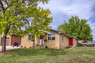6363 Moore Cir, Arvada, CO 80004 - Photo 3