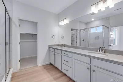 3364 N Haleyville Court, Aurora, CO 80019 - Photo 43