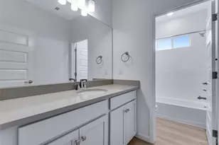 3364 N Haleyville Ct, Aurora, CO 80019 - Photo 35