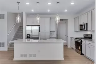 3364 N Haleyville Ct, Aurora, CO 80019 - Photo 21