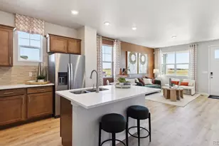 22382 E 7th Pl, Aurora, CO 80018 - Photo 9