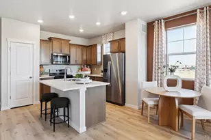 22382 E 7th Pl, Aurora, CO 80018 - Photo 7