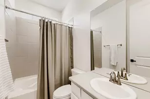 12735 Lake Port St, Longmont, CO 80504 - Photo 23