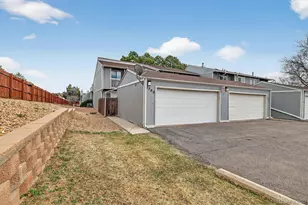 1700 S Helena St, Aurora, CO 80017 - Photo 7