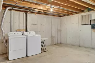 1700 S Helena St, Aurora, CO 80017 - Photo 41