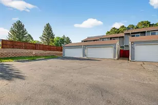 1700 S Helena St, Aurora, CO 80017 - Photo 47