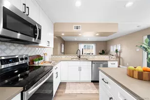 1030 Stuart St, Denver, CO 80204 - Photo 5