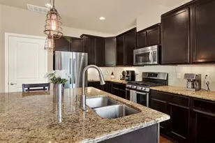 8025 E 21st Ave, Denver, CO 80238 - Photo 9