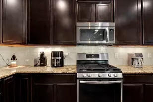 8025 E 21st Ave, Denver, CO 80238 - Photo 11