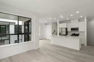 2060 S Holly St, Denver, CO 80222 - Photo 5