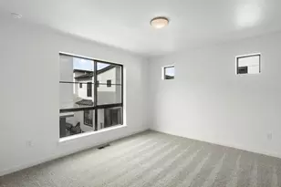 2060 S Holly St, Denver, CO 80222 - Photo 11