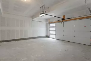 2060 S Holly St, Denver, CO 80222 - Photo 23