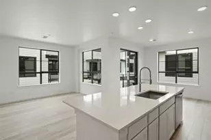 2060 S Holly St, Denver, CO 80222 - Photo 5