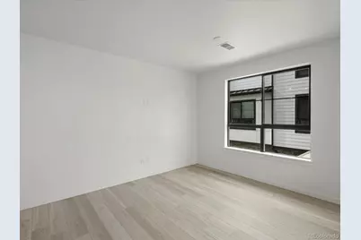 2060 S Holly Street #1, Denver, CO 80222 - Photo 9
