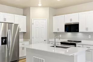 16338 Gaylord St, Thornton, CO 80602 - Photo 7