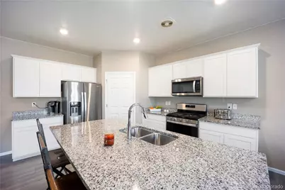 19911 E 61st Place, Aurora, CO 80019 - Photo 5